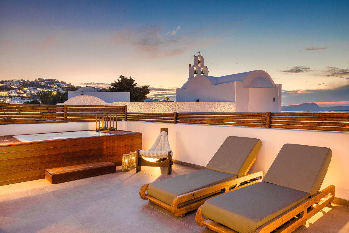 Acro Caldo Suites