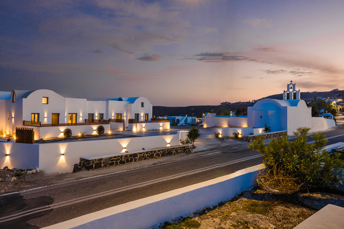 Acro Caldo Suites