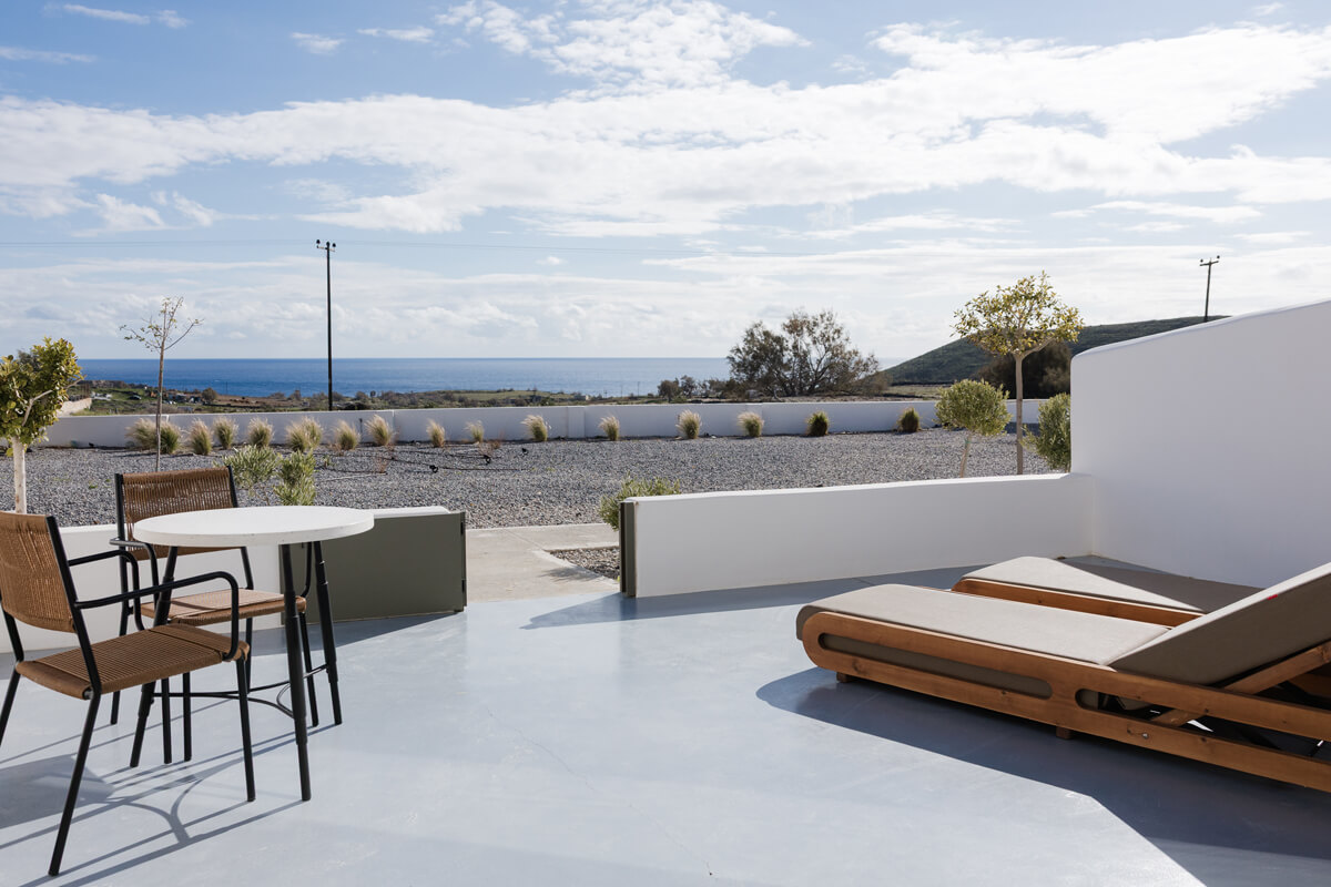 Acro Caldo Suites